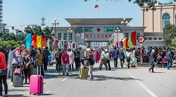 北海到东兴有200公里